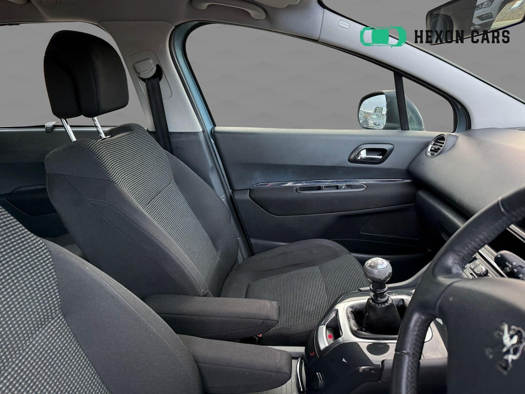 Used Peugeot 5008 2011 for sale - 76948674: Photo 10