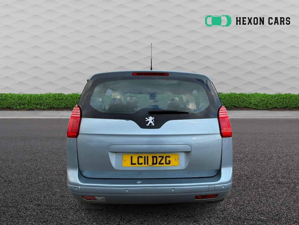 Used Peugeot 5008 2011 for sale - 76948674: Photo 6