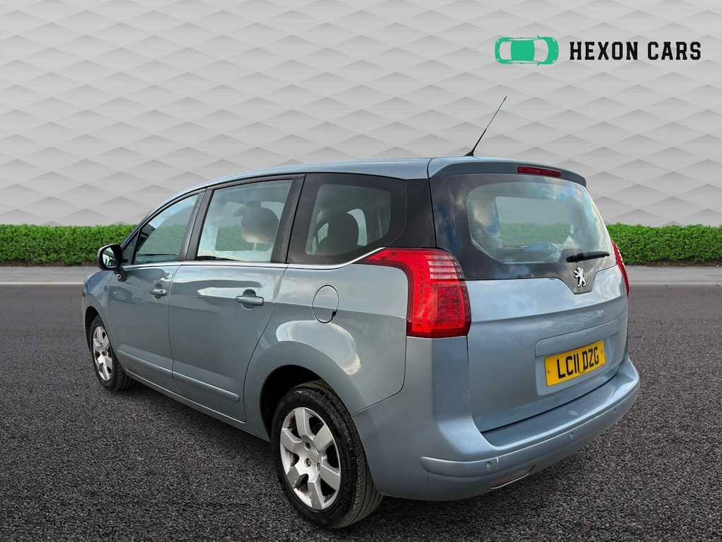 Used Peugeot 5008 2011 for sale - 76948674: Photo 7