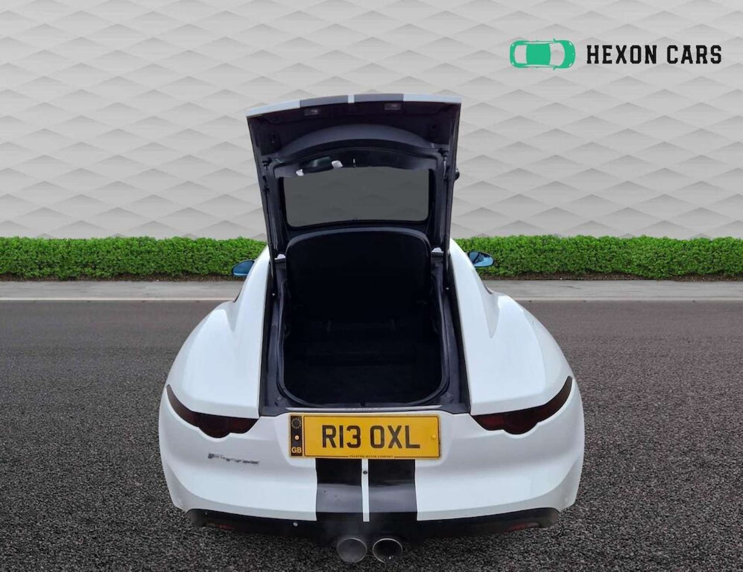 Used Jaguar F-Type 2016 for sale - 77829877: Photo 13