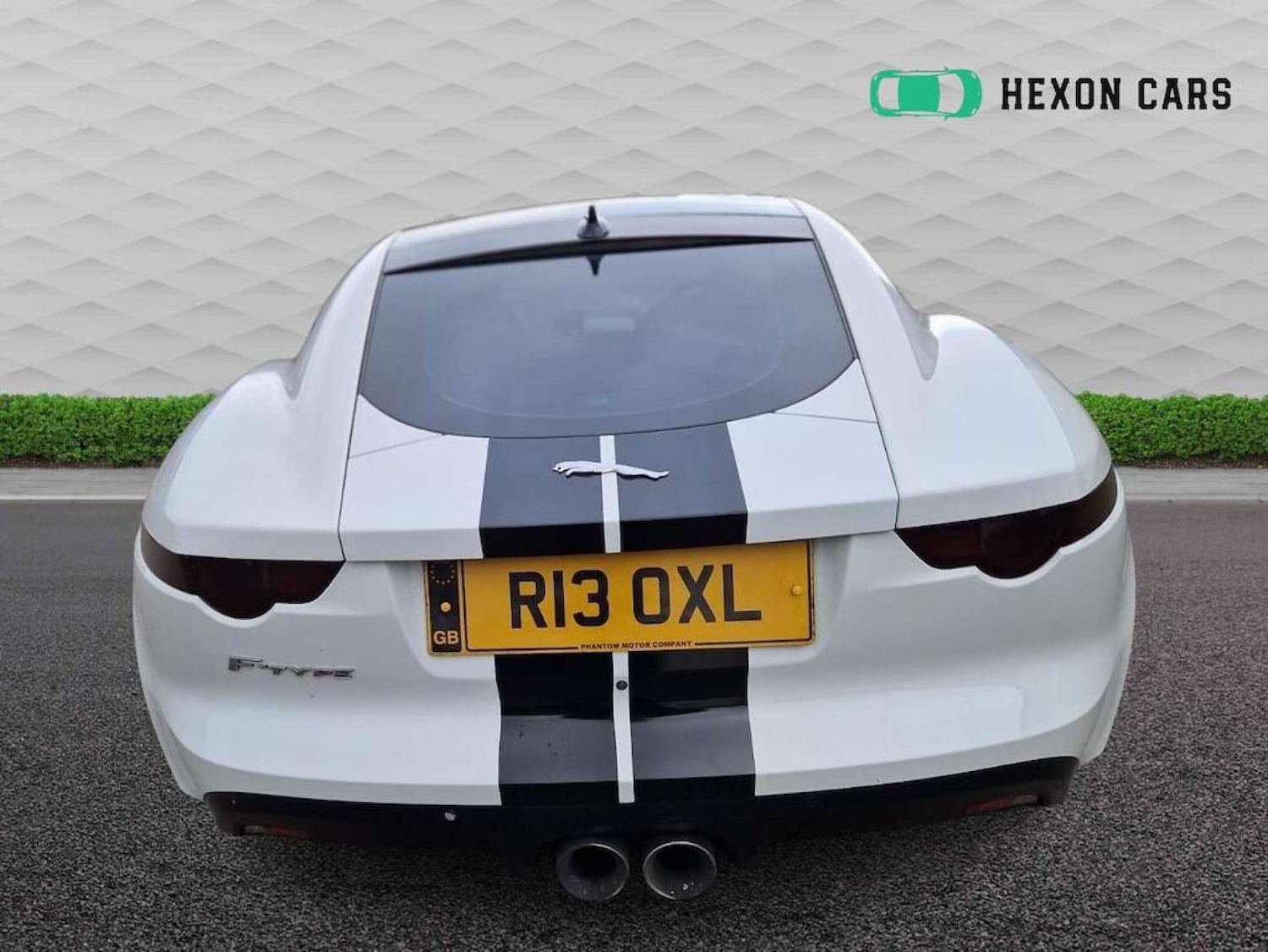 Used Jaguar F-Type 2016 for sale - 77829877: Photo 6