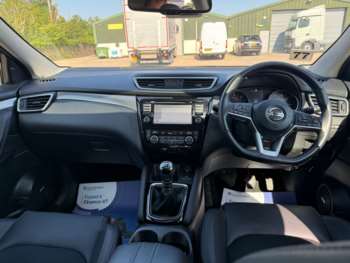 Used Nissan Qashqai 2018 for sale - 74112699: Photo