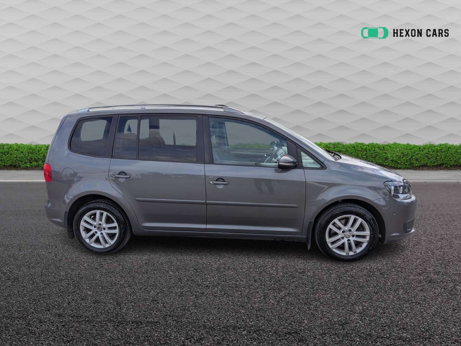 Used Volkswagen Touran 2014 for sale - 78144626: Photo 3