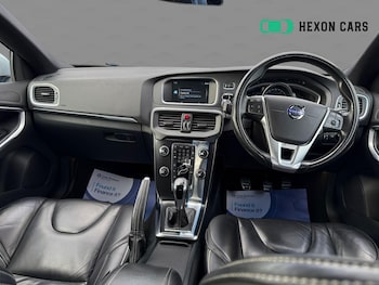 Used Volvo V40 2015 for sale - 76669910: Photo