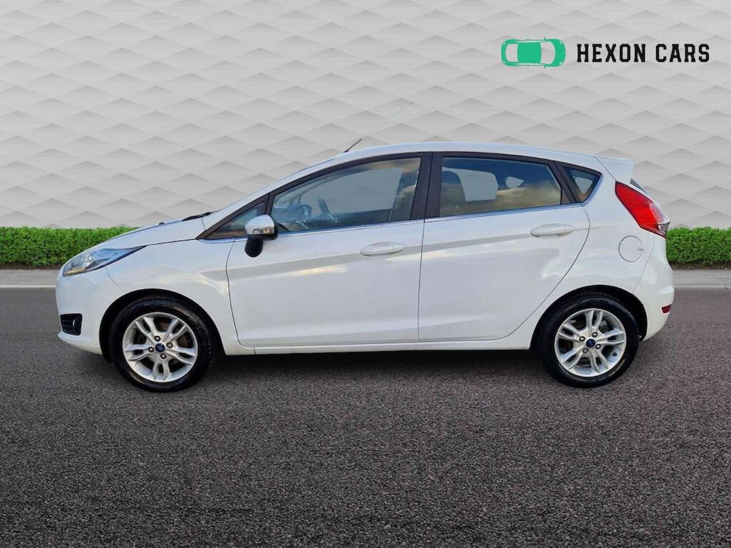 Used Ford Fiesta 2016 for sale - 77829895: Photo 12
