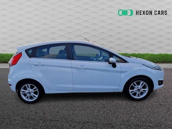 Used Ford Fiesta 2016 for sale - 77829895: Photo