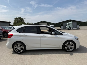 Used BMW 2 Series 2017 for sale - 75571048: Photo