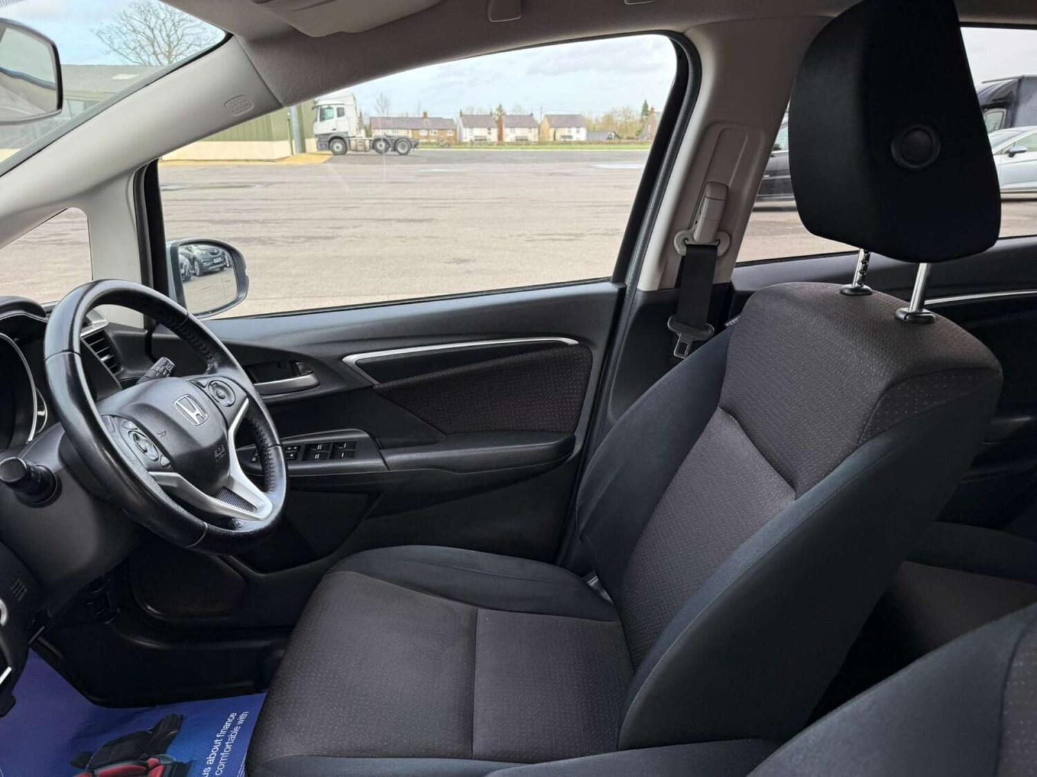 Used Honda Jazz 2016 for sale - 77880504: Photo 20