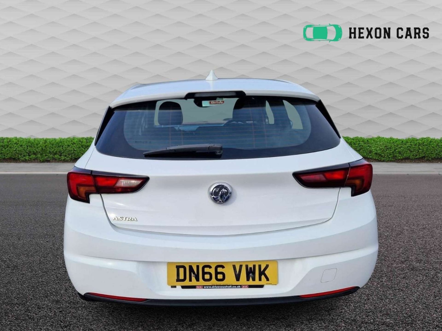 Used Vauxhall Astra 2017 for sale - 77833296: Photo 6