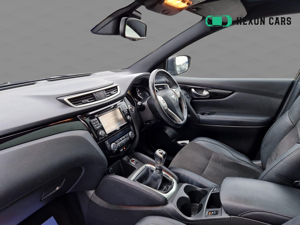 Used Nissan Qashqai 2017 for sale - 76589969: Photo 8