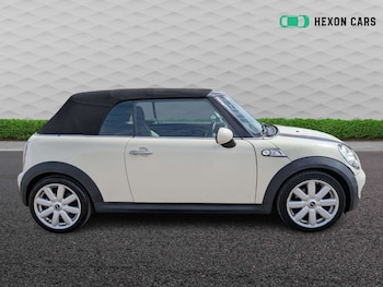 Used MINI Convertible 2009 for sale - 79552402: Photo