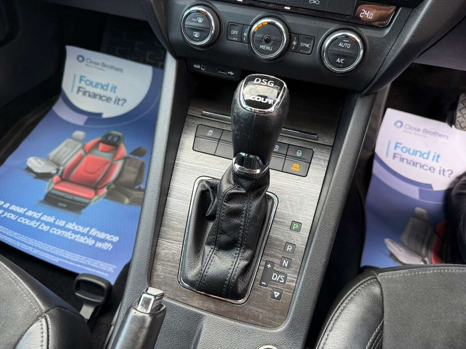 Used Skoda Octavia 2015 for sale - 77829893: Photo 10