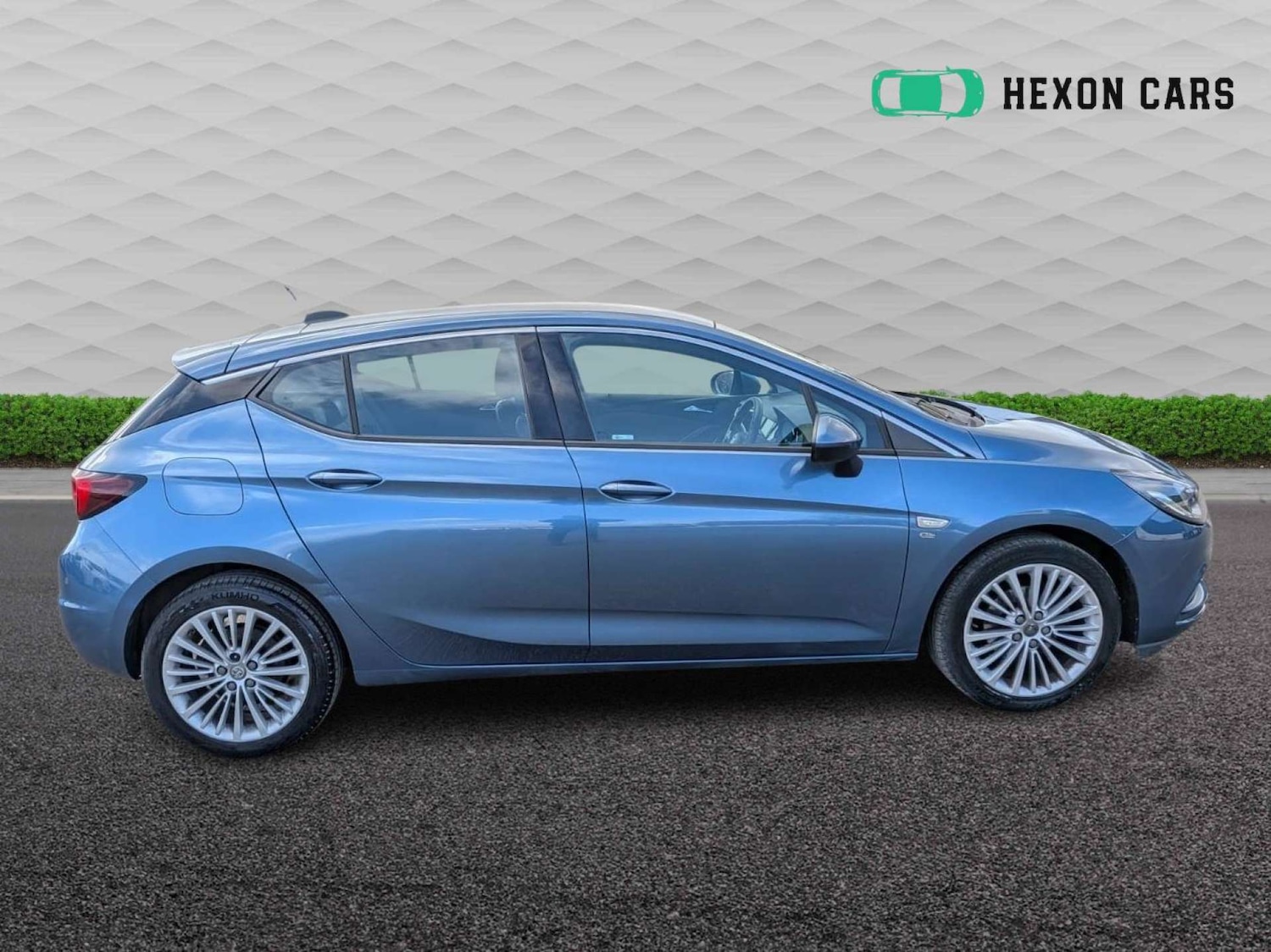 Used Vauxhall Astra 2016 for sale - 78068200: Photo 3