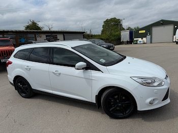 Used Ford Focus 2014 for sale - 75572212: Photo