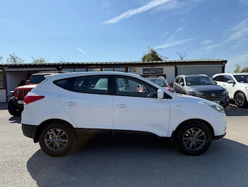 Used Hyundai Ix35 2015 for sale - 76008432: Photo 3