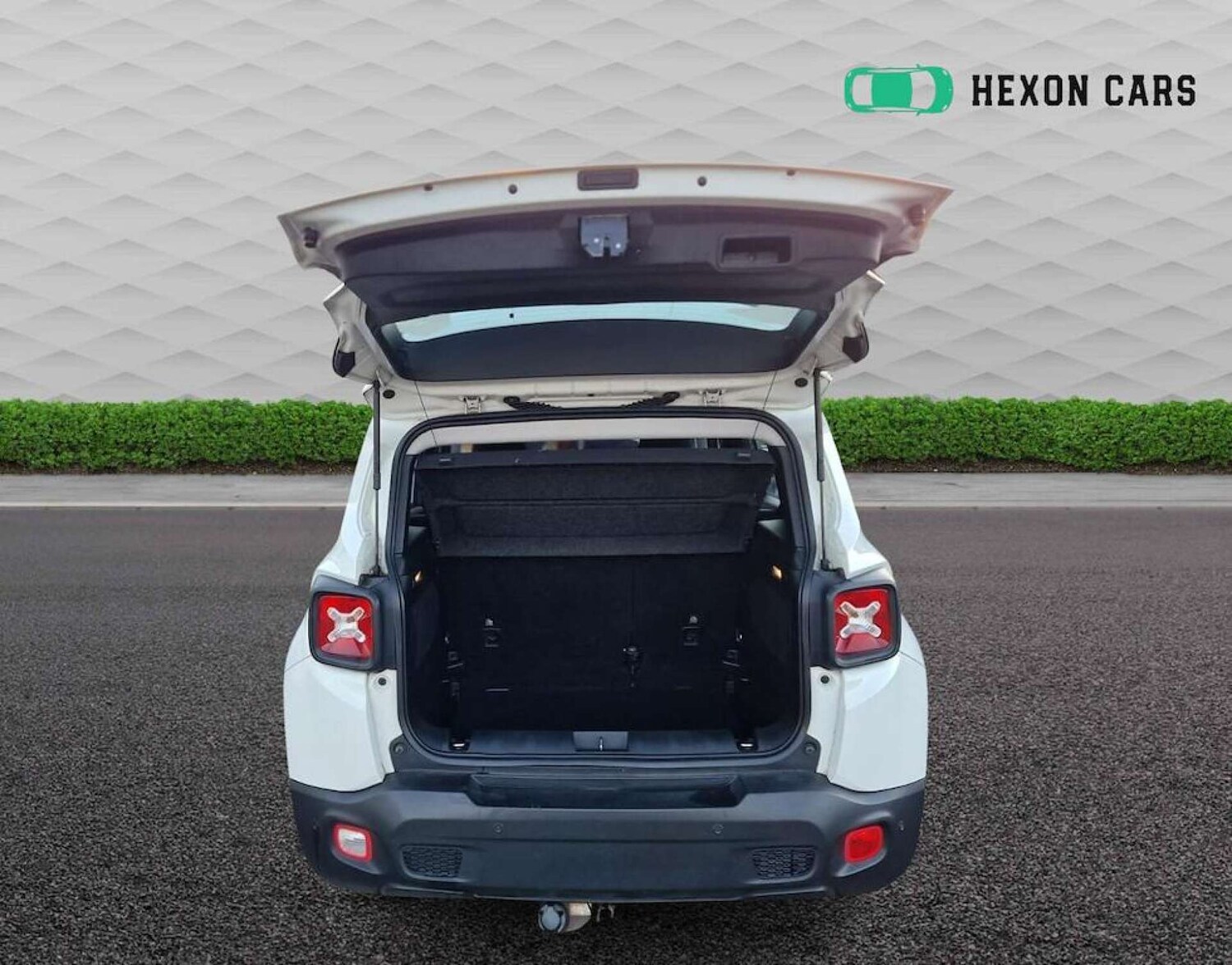 Used Jeep Renegade 2015 for sale - 77829885: Photo 17