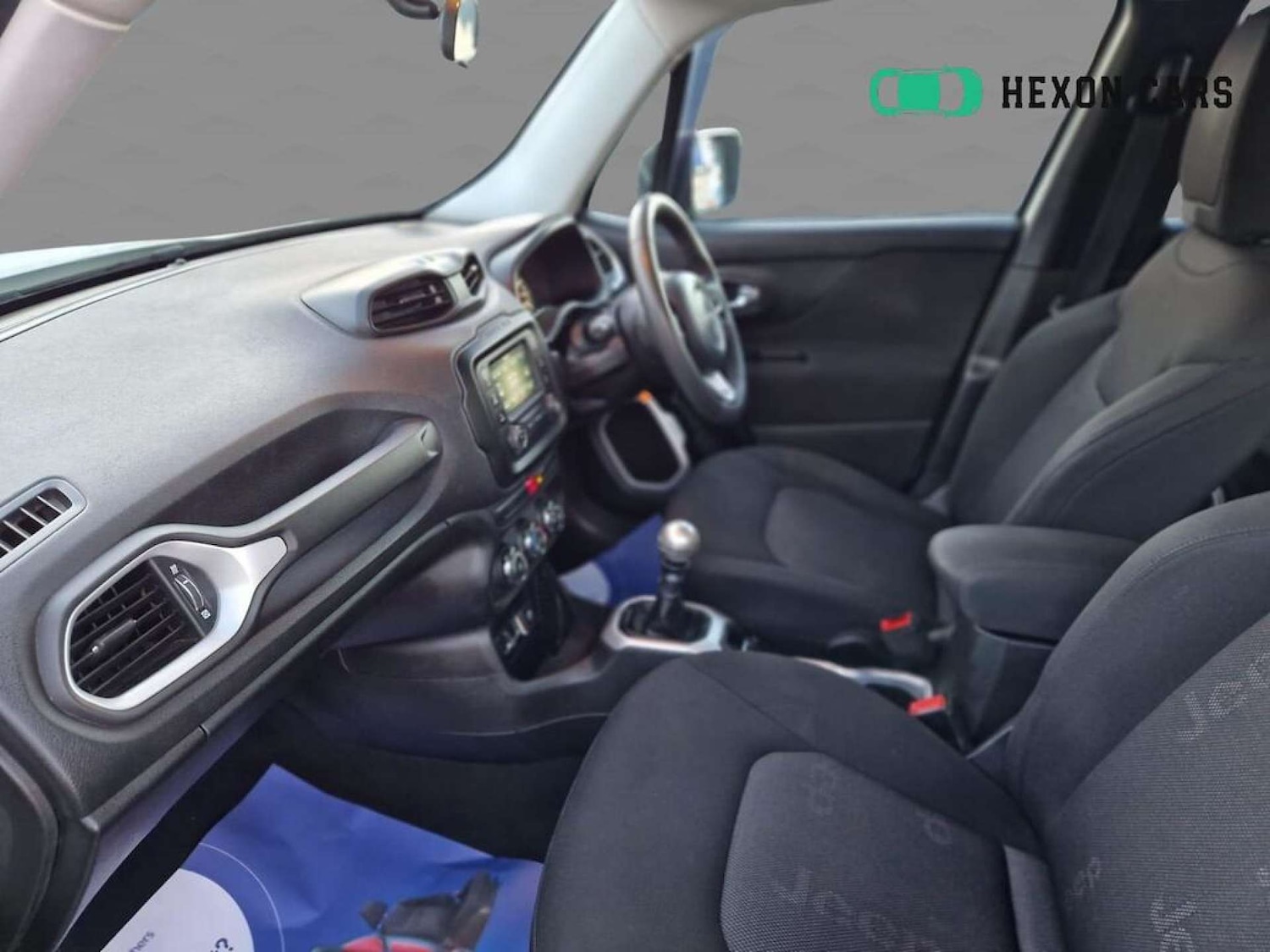 Used Jeep Renegade 2015 for sale - 77829885: Photo 8