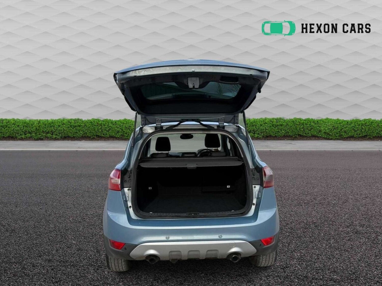 Used Ford Kuga 2009 for sale - 77850750: Photo 10