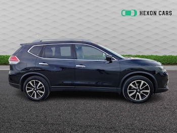 Used Nissan X-Trail 2016 for sale - 76480030: Photo