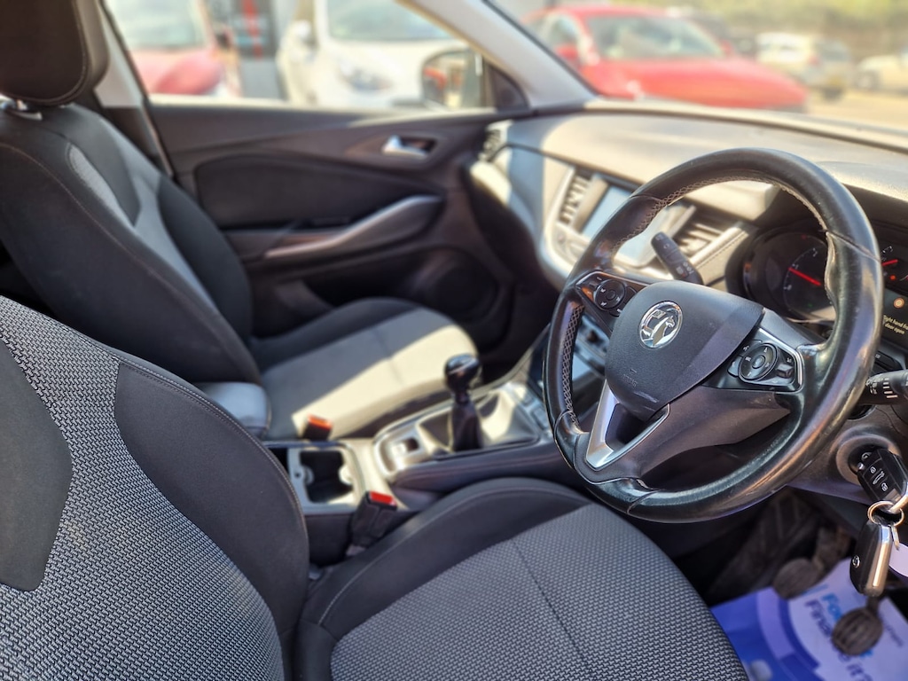 Used Vauxhall Grandland X 2018 for sale - 75984949: Photo 16