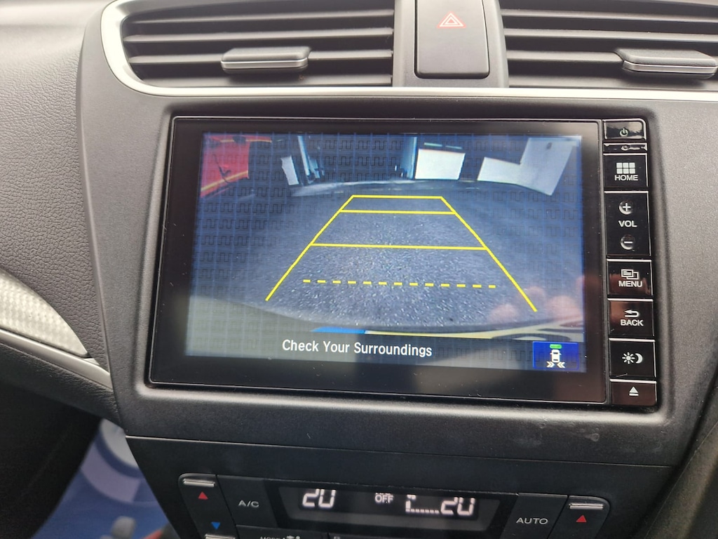 Used Honda Civic 2016 for sale - 76552581: Photo 11