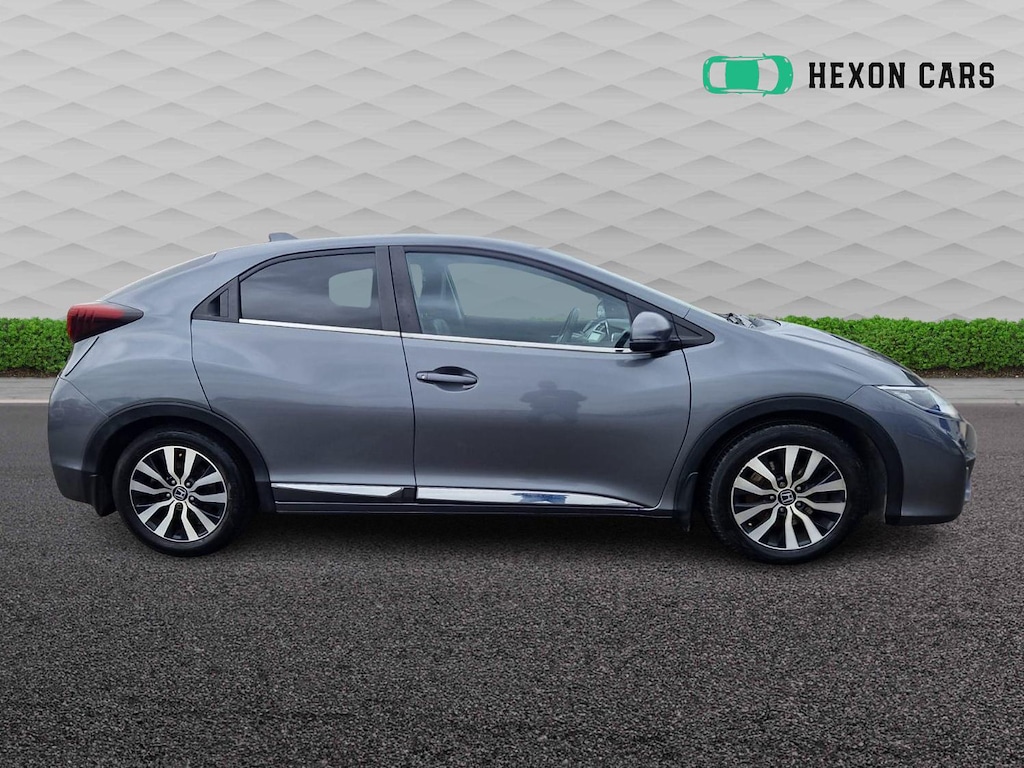 Used Honda Civic 2016 for sale - 76552581: Photo 3