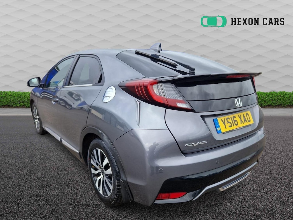 Used Honda Civic 2016 for sale - 76552581: Photo 7