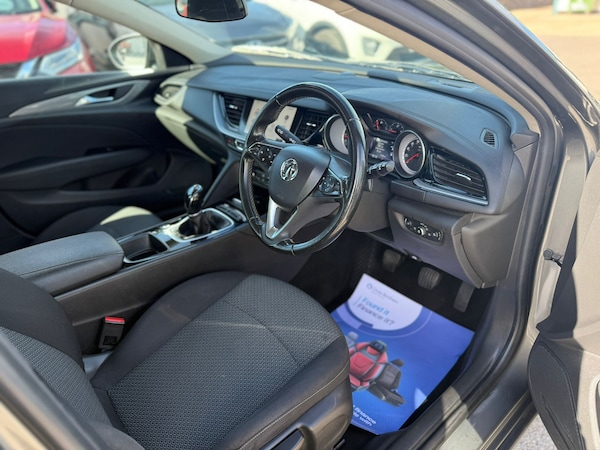 Used Vauxhall Insignia 2017 for sale - 75967423: Photo 16