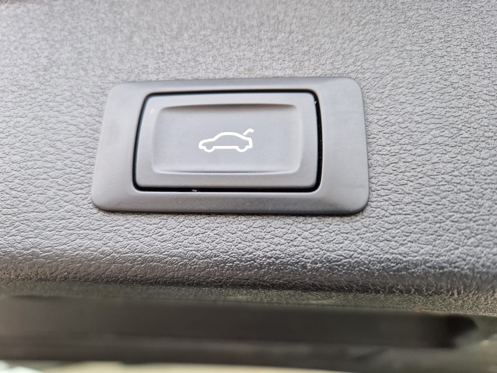 Used Audi A4 Avant 2017 for sale - 76217326: Photo 14