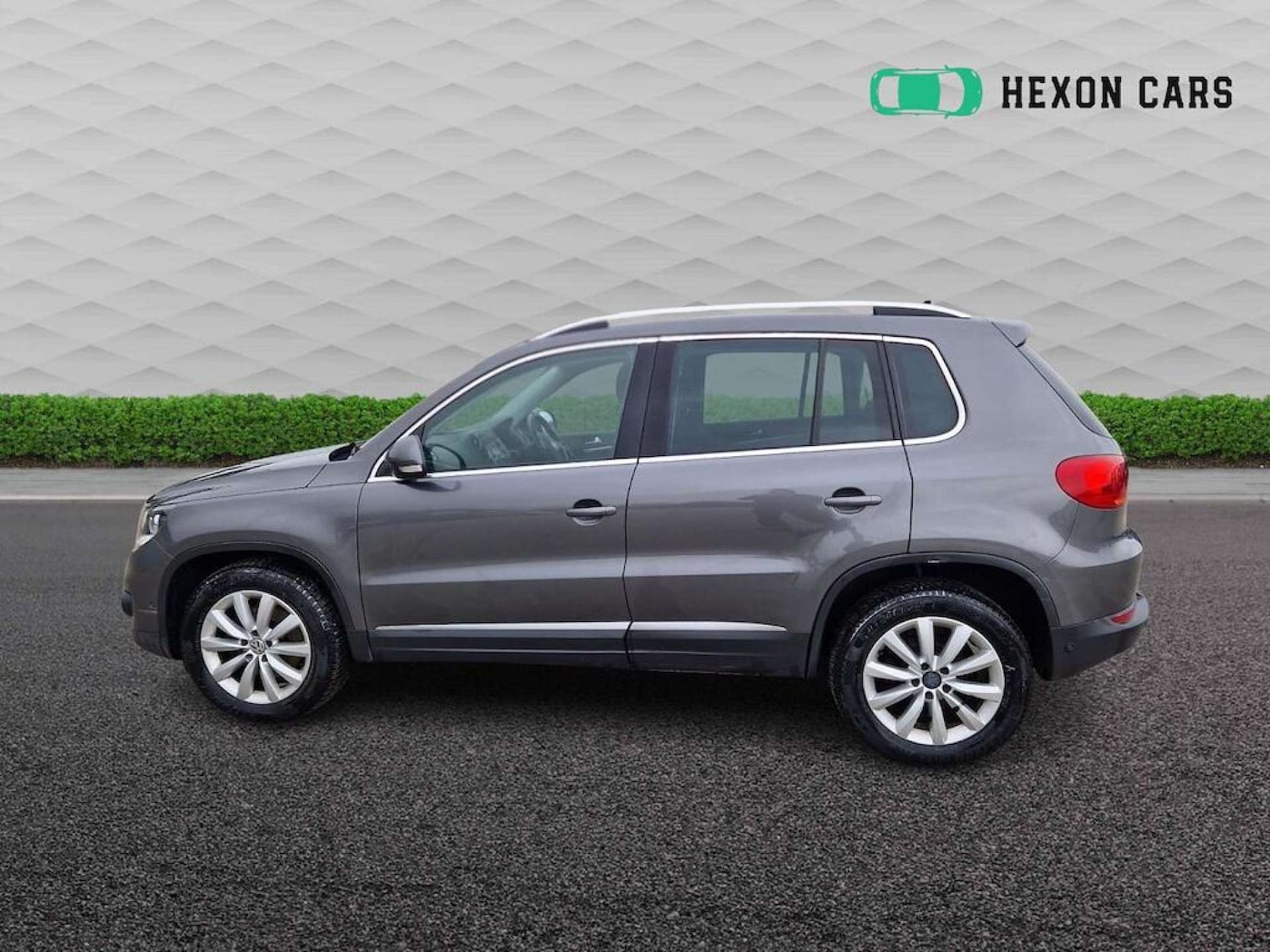 Used Volkswagen Tiguan 2014 for sale - 77829896: Photo 13
