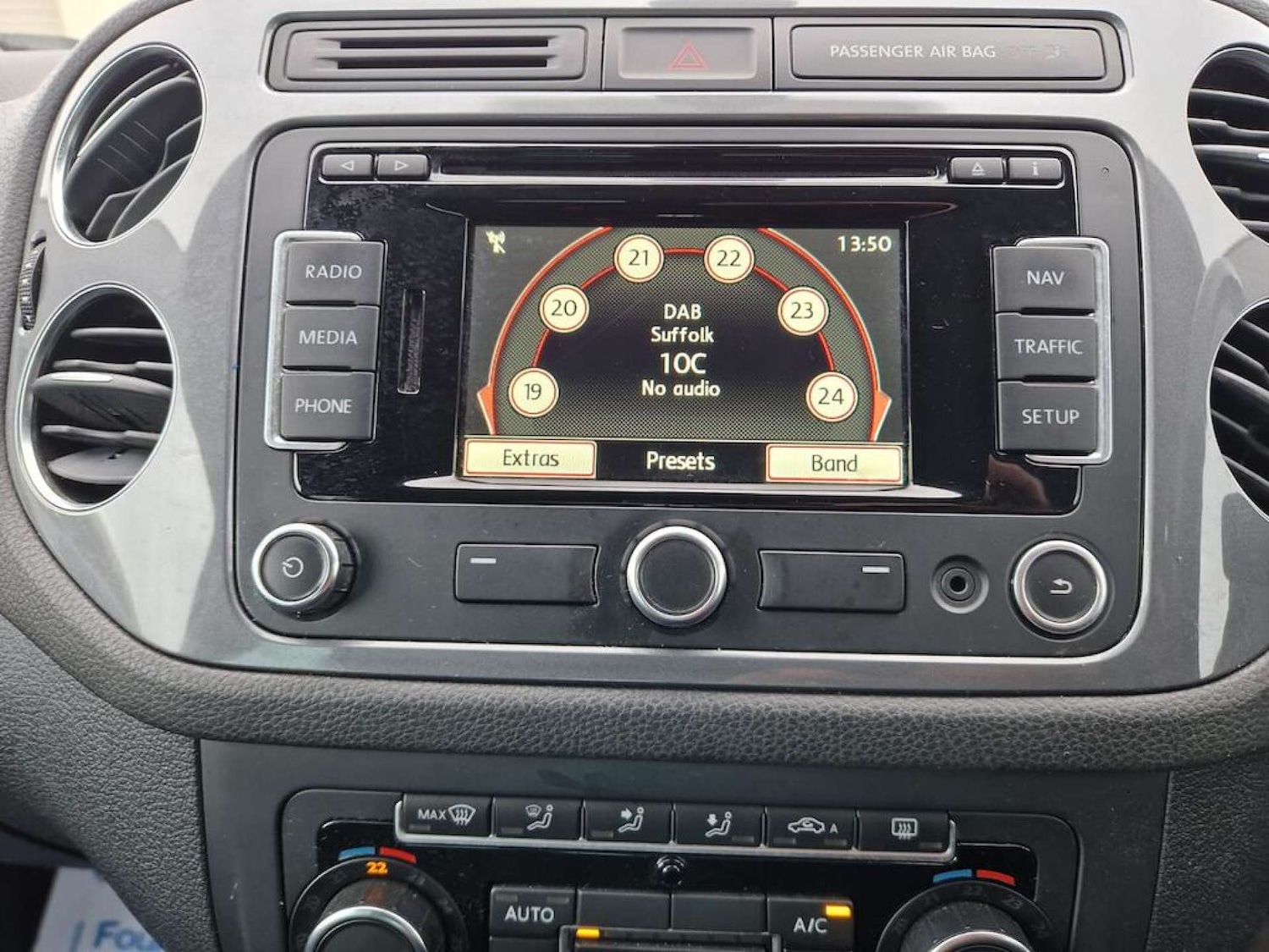 Used Volkswagen Tiguan 2014 for sale - 77829896: Photo 19