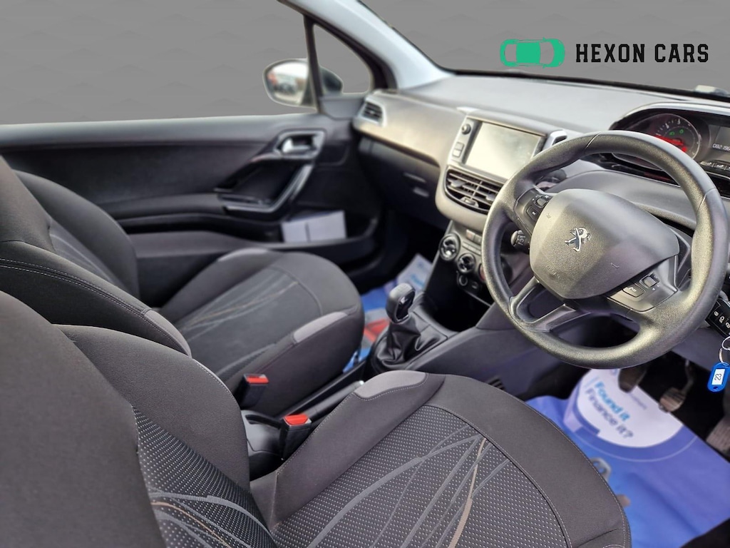 Used Peugeot 208 2012 for sale - 76889061: Photo 21