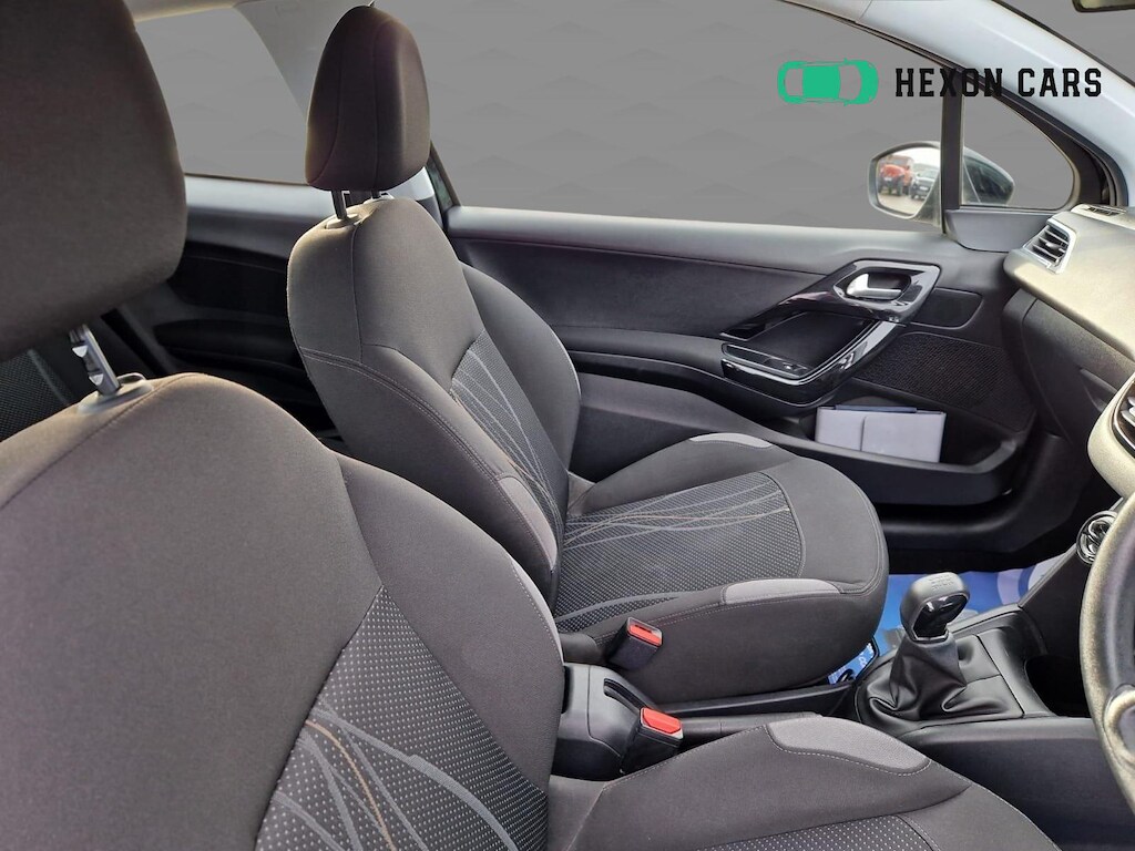 Used Peugeot 208 2012 for sale - 76889061: Photo 22