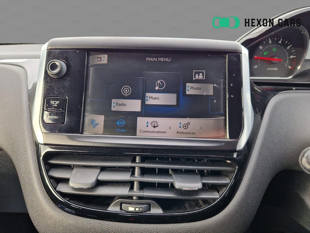 Used Peugeot 208 2012 for sale - 76889061: Photo 25