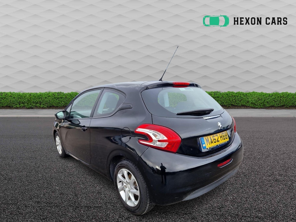 Used Peugeot 208 2012 for sale - 76889061: Photo 7