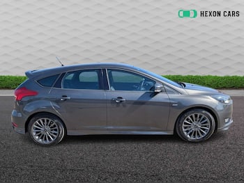 Used Ford Focus 2017 for sale - 79631705: Photo