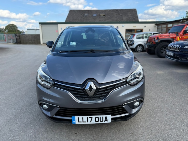 Used Renault Grand Scenic 2017 for sale - 75571526: Photo 28