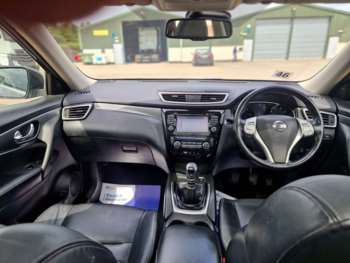 Used Nissan X-Trail 2014 for sale - 74941401: Photo