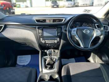 Used Nissan Qashqai 2015 for sale - 73938126: Photo