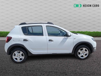 Used Dacia Sandero 2013 for sale - 79219395: Photo