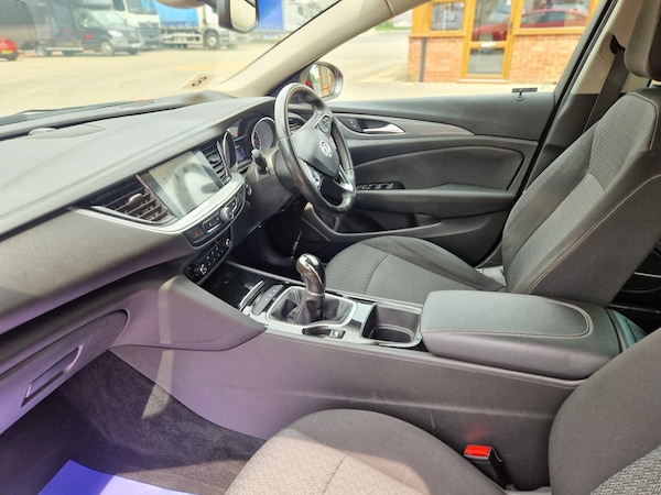 Used Vauxhall Insignia 2018 for sale - 75572297: Photo 21