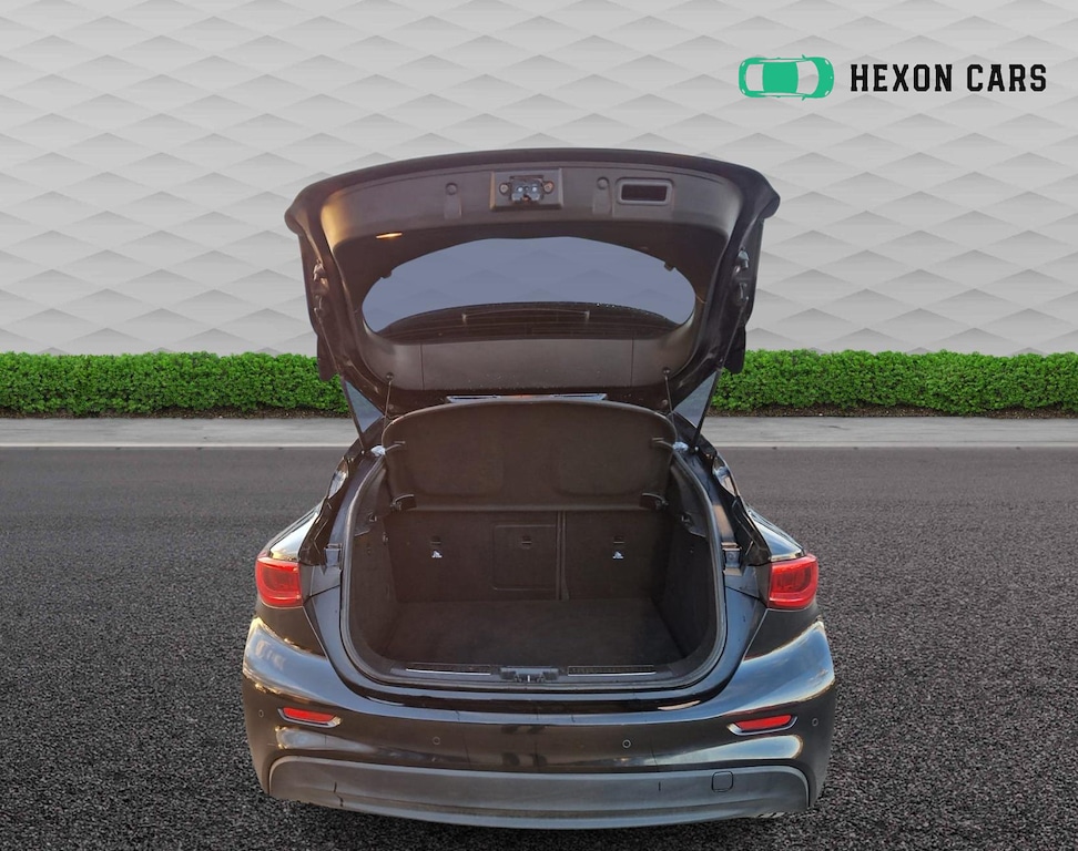 Used Infiniti Q30 2016 for sale - 76532333: Photo 17