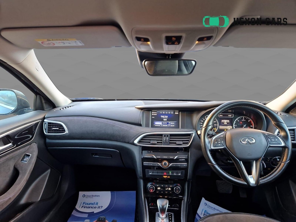 Used Infiniti Q30 2016 for sale - 76532333: Photo 2