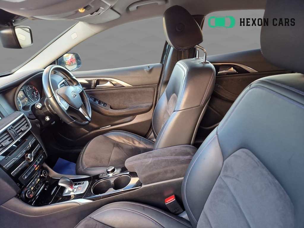 Used Infiniti Q30 2016 for sale - 76532333: Photo 24