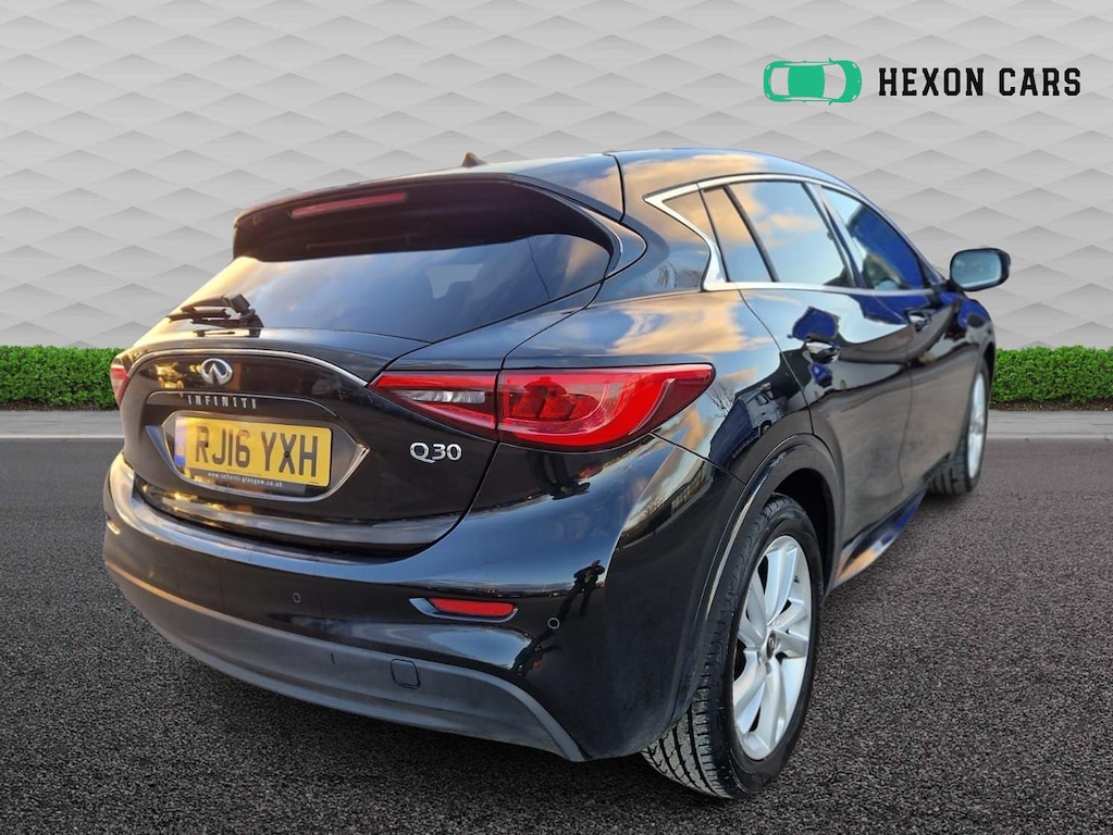 Used Infiniti Q30 2016 for sale - 76532333: Photo 5