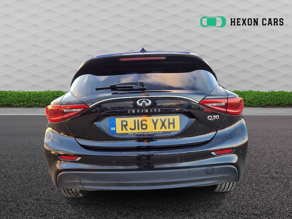 Used Infiniti Q30 2016 for sale - 76532333: Photo 6