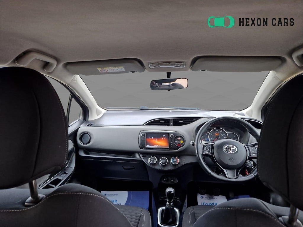 Used Toyota Yaris 2016 for sale - 76501627: Photo 2