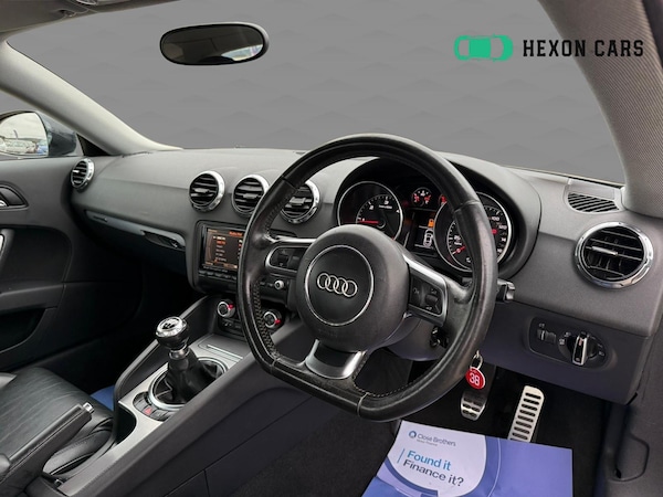 Used Audi TT 2011 for sale - 76285640: Photo 8
