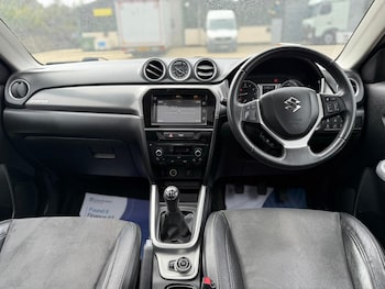 Used Suzuki Vitara 2015 for sale - 75571042: Photo