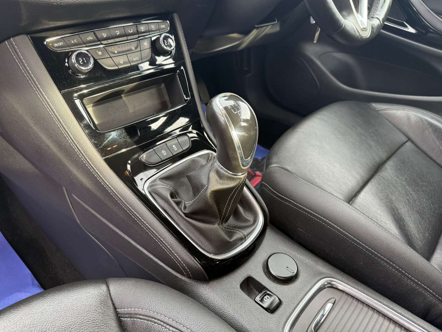 Used Vauxhall Astra 2018 for sale - 77880529: Photo 10